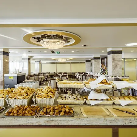Fured & Conference Hotel