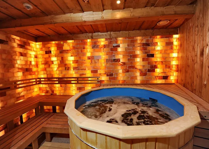 Fured & Conference Hotel 4*